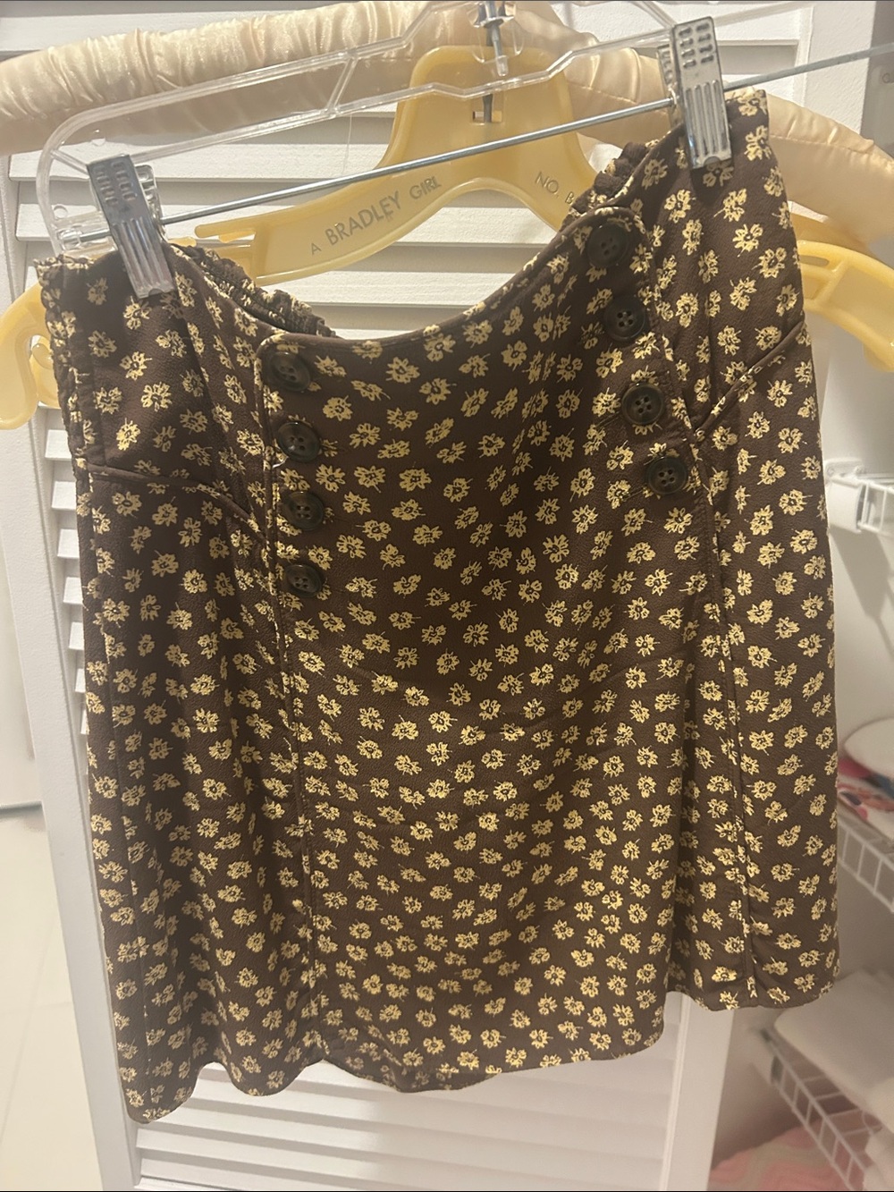 Brown Floral Button-Accent Mini Skirt